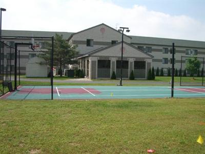 Holiday Inn Express Hotel & Suites Grand Rapids Airport