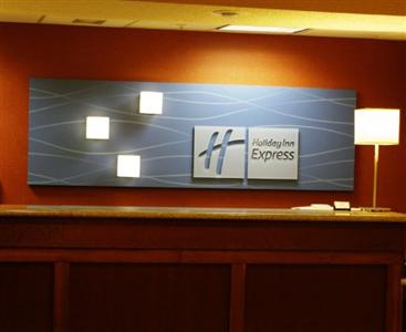 Holiday Inn Express Hotel & Suites Muncie