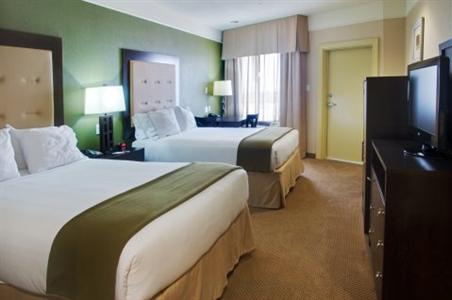 Holiday Inn Express Hotel & Suites Galveston West - Seawall