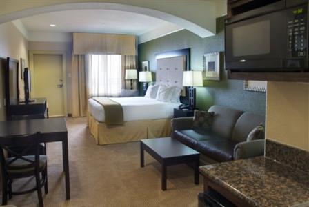 Holiday Inn Express Hotel & Suites Galveston West - Seawall