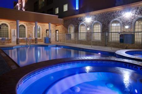 Holiday Inn Express Hotel & Suites Galveston West - Seawall