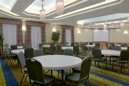 Holiday Inn Express Hotel & Suites Galveston West - Seawall