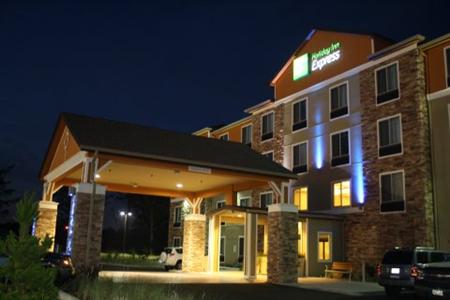 Holiday Inn Express Hotel and Suites Newport