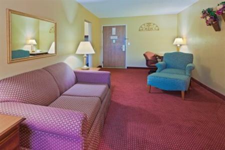 Holiday Inn Express North Huntingdon