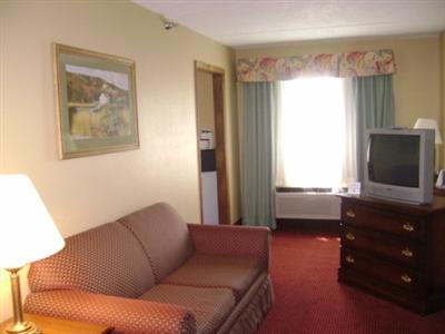 Holiday Inn Express North Huntingdon