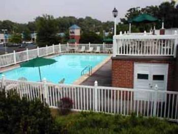 Quality Inn Waynesboro