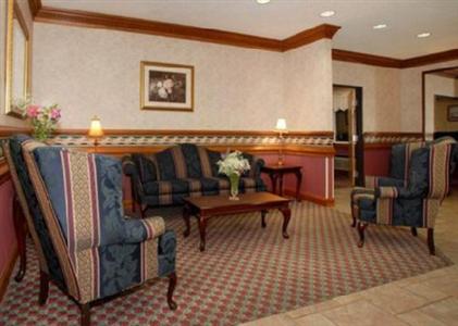 Quality Inn & Suites Indianapolis