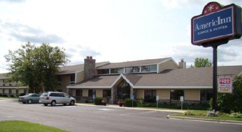 AmericInn Lodge & Suites Bemidji
