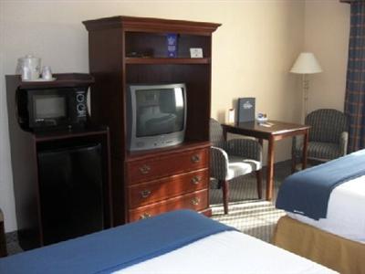 Holiday Inn Express Hotel & Suites Jackson