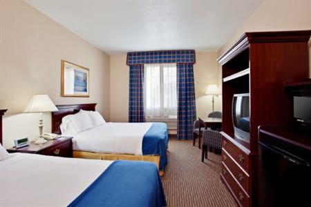 Holiday Inn Express Hotel & Suites Jackson