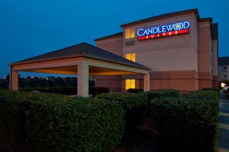 Candlewood Suites - Pittsburgh Airport