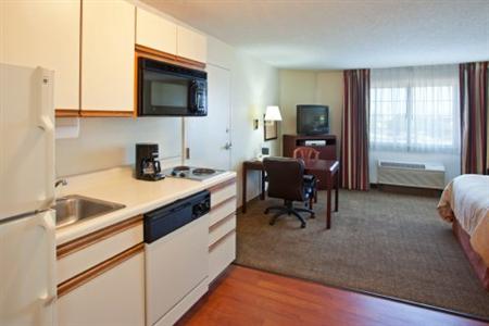 Candlewood Suites - Pittsburgh Airport