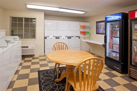 Candlewood Suites - Pittsburgh Airport