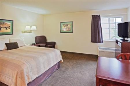 Candlewood Suites Fairfax