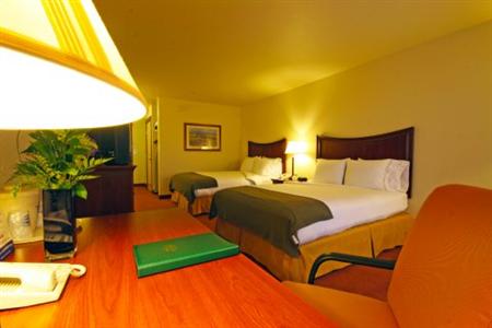 Holiday Inn Express Turlock