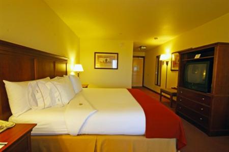 Holiday Inn Express Turlock