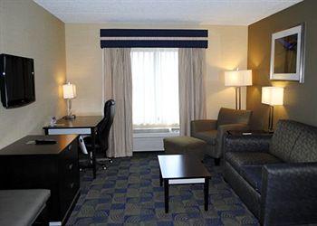 Comfort Inn & Suites Wolf Road