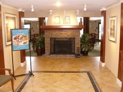 Staybridge Suites--Wilmington/Newark