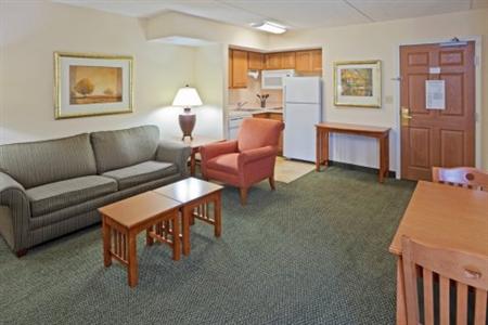 Staybridge Suites--Wilmington/Newark