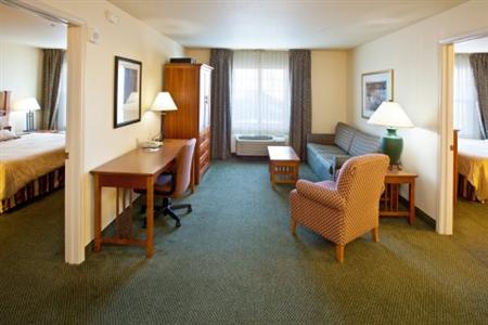 Staybridge Suites South