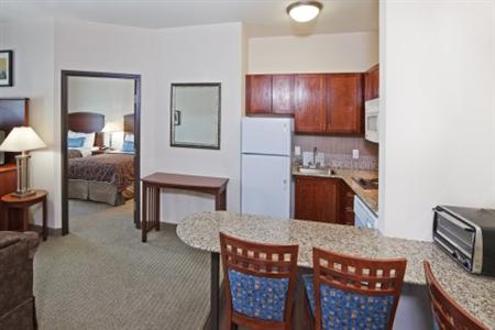 Staybridge Suites Plano - Richardson Area