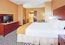 Holiday Inn Express & Suites Salinas