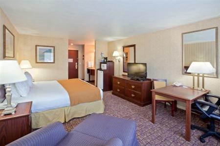 Holiday Inn Express Wenatchee