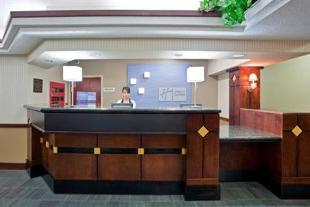 Holiday Inn Express Dodge City