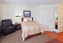 Candlewood Suites - Wichita Airport