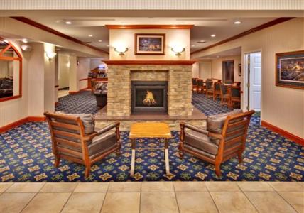 Holiday Inn Express Hotel & Suites Vermillion