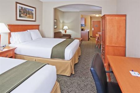 Holiday Inn Express Suites Lawton Fort Sill