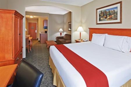 Holiday Inn Express Suites Lawton Fort Sill