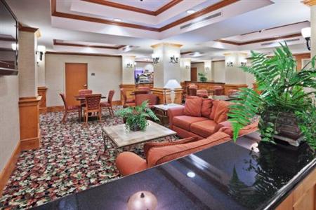 Holiday Inn Express Suites Lawton Fort Sill