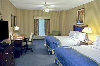 DoubleTree Suites by Hilton Hotel Lexington