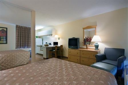 Homestead Studio Suites Milwaukee Brookfield