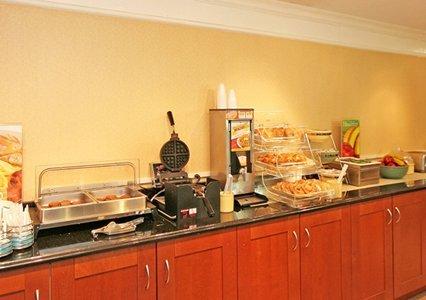 Quality Inn & Suites Charlotte (North Carolina)