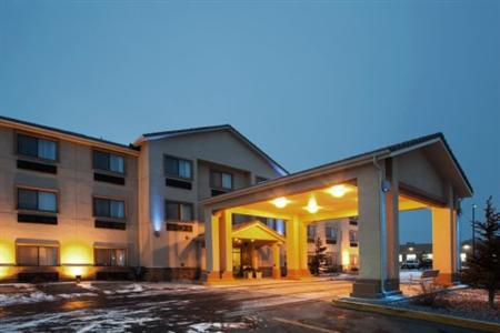 Holiday Inn Express Suites Alamosa