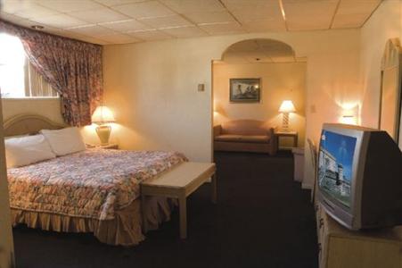 Alhambra Inn and Suites