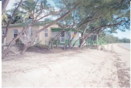 Coral Harbour Beach House and Villas