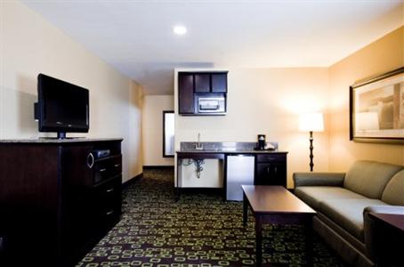 Holiday Inn Express Hotel & Suites Woodland Hills