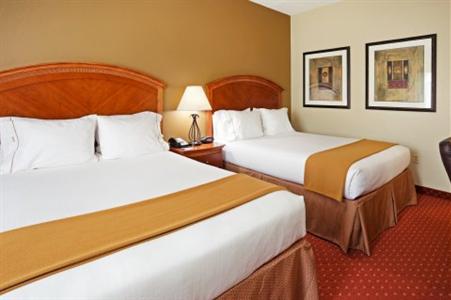 Holiday Inn Express Pineville