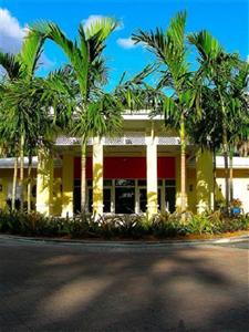 Hotel Indigo Miami Lakes