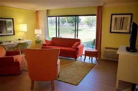 Hotel Indigo Miami Lakes