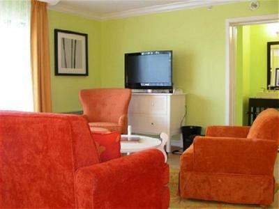 Hotel Indigo Miami Lakes