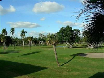 Hotel Indigo Miami Lakes