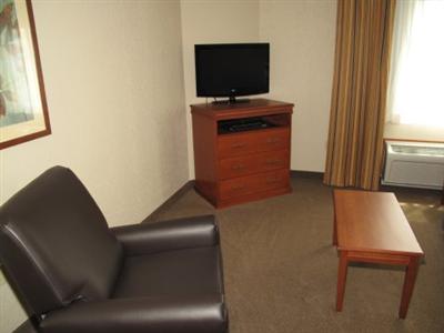 Candlewood Suites Elgin - Northwest Chicago