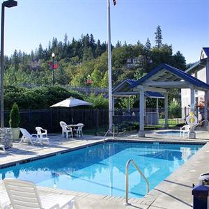 Edgewater Inn Shady Cove