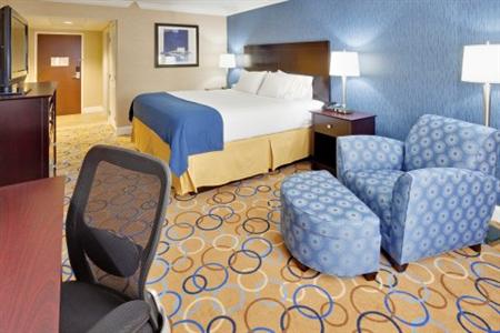 Holiday Inn Express Hotel & Suites Williamsport