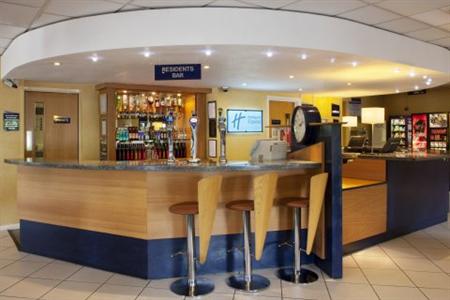 Holiday Inn Express Gloucester South