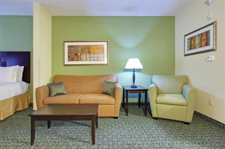 Holiday Inn Express Hotel & Suites Covington (Tennessee)